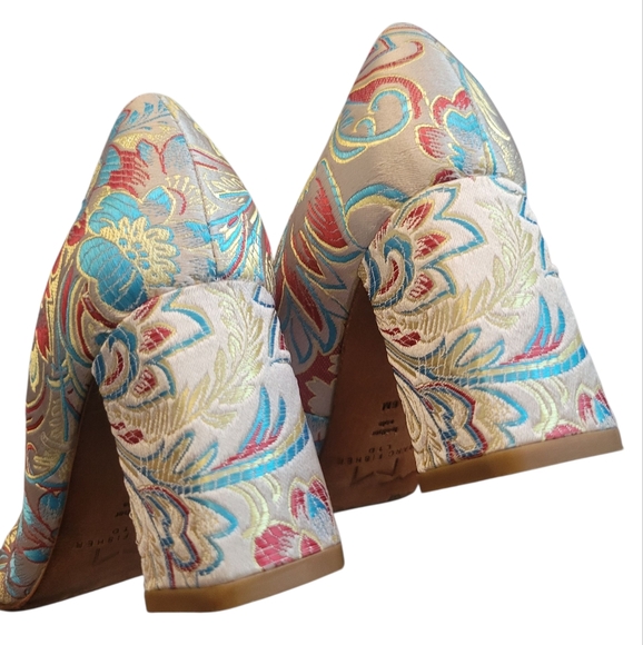 Marc Fisher Zala Pointed Toe Pumps Block Heel Floral Brocade Leather Used 6 - Picture 15 of 15